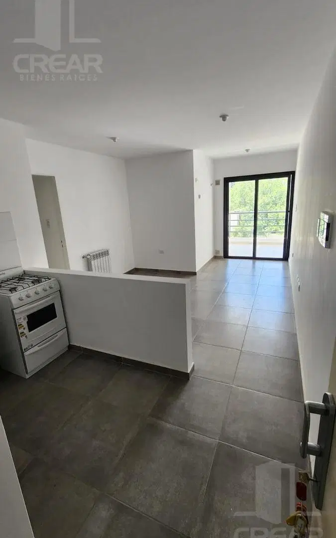 Dpto de 1dorm. con balcon y asador. Cochera incluida. 4