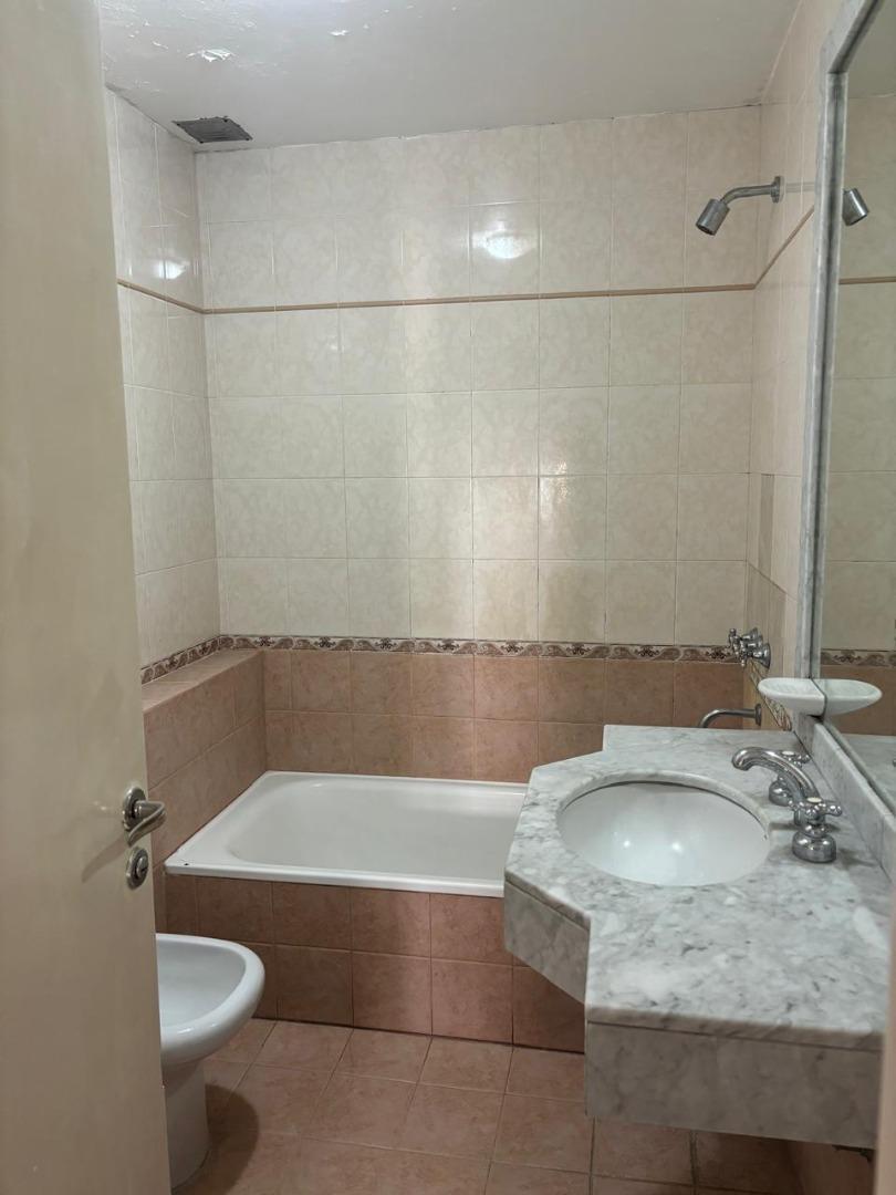 Exelente Depto en Venta Tres Dorm. Torres Balcarce 3