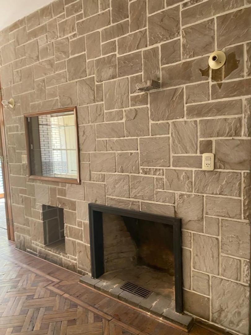 Lnda casa 4 dorm pileta jardin venta Rivadavia al 600