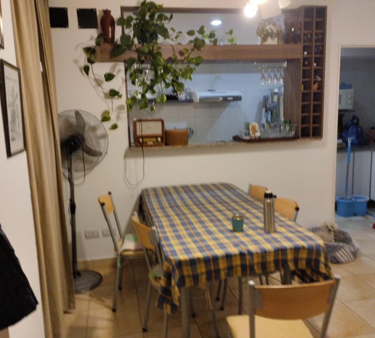 Exc. Depto Vta 2 Dorm. Balcon m. Cornejo 261 2