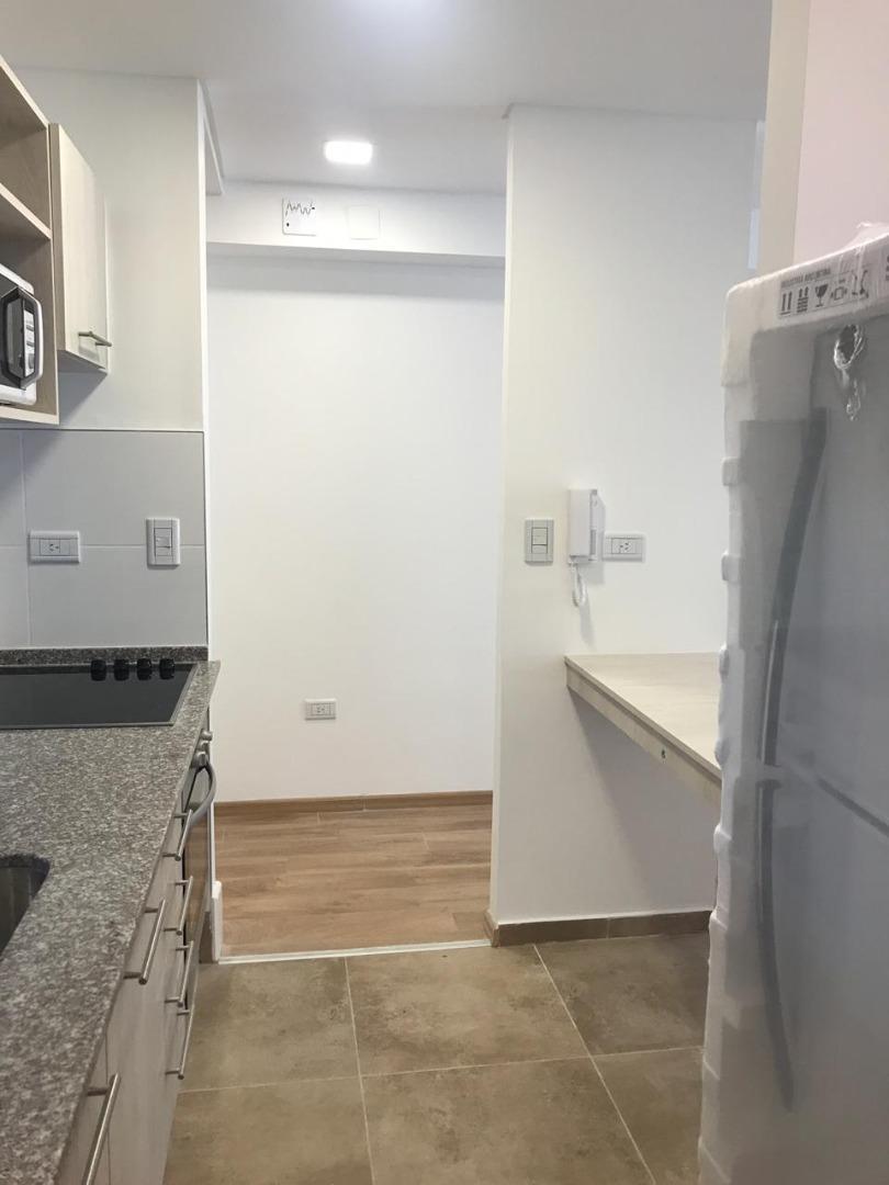 Exc. Depto Monoamb. Venta Cochera Alsina 364 2