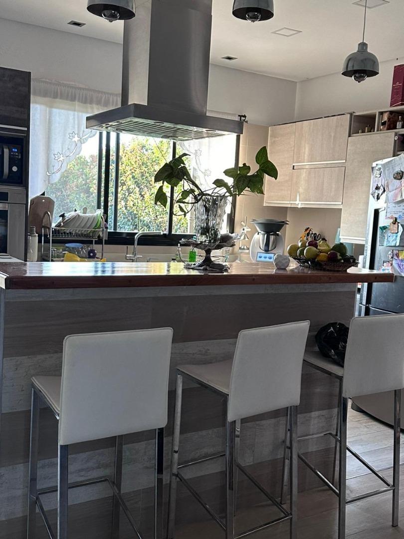 Exc Casa Vta 3 Dorm Pileta Climatizada Gge El Aybal 1