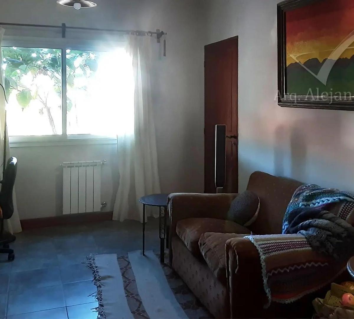 Exc casa vta 4 dorm pil/qcho/ exc. zona en Villa San Lorenzo