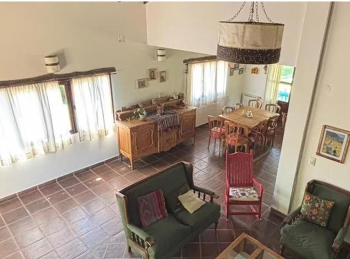 Muy Linda casa 3 dor vta gge/pil/qcho Catalan 200 Vaqueros 2