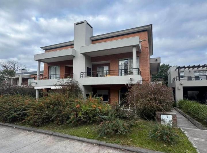 Exc Depto 2 dorm amob bcon/asad/esc Terrazas San Lorenzo 1