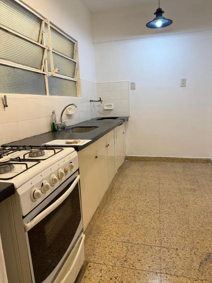 Exc Depto 2 dor alq balcon esquina Las Heras Pje Zorrilla 4