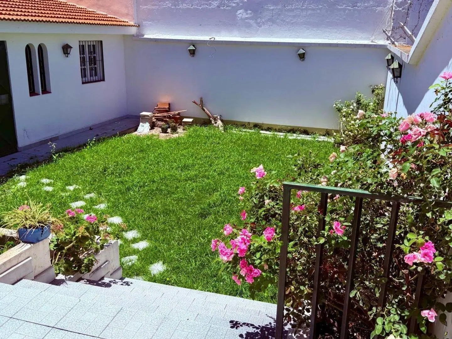 Exc Casa alq 4 dor gge/qcho/suite/jard Los Carolinos al 200 5