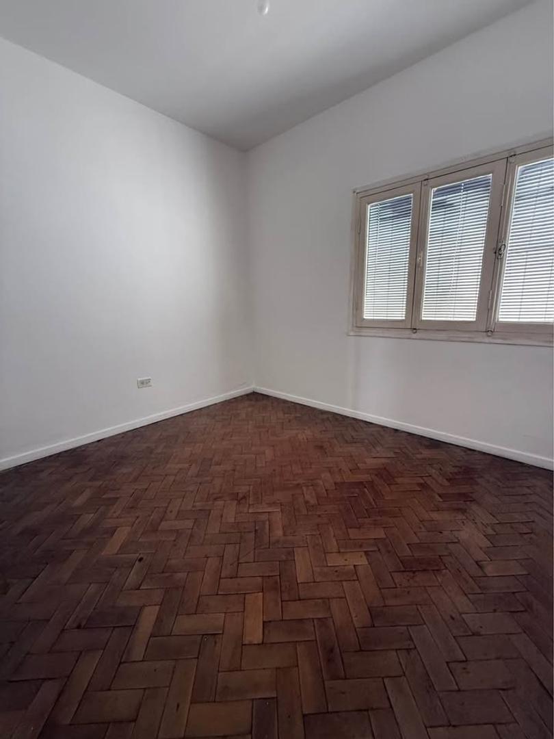 Foto de Exc Casa 3 dorm alq patio/terraza Vte Lopez 718, imagen 4