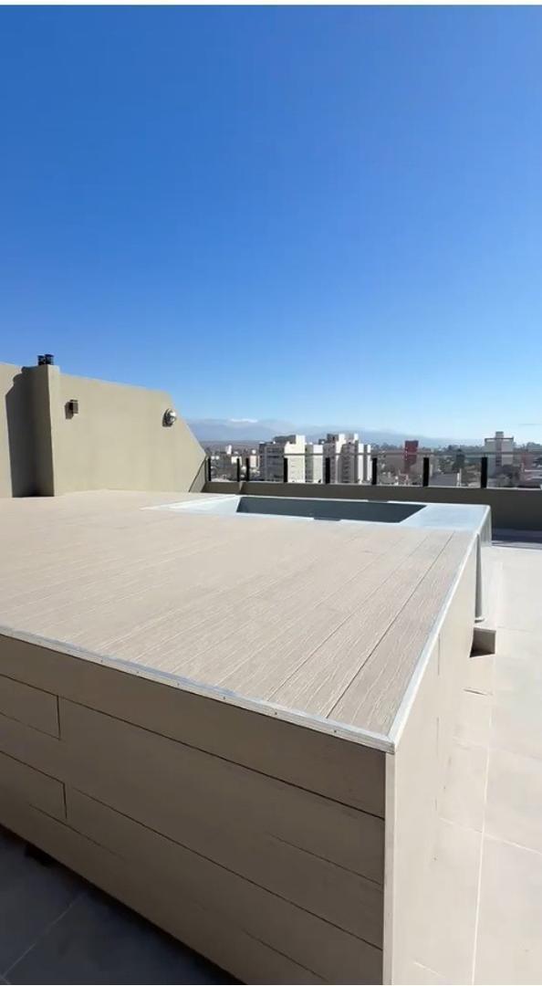 Foto de Exc depto 1 dor estr vta gge/sum/qcho/terr Caseros 1474, imagen 3