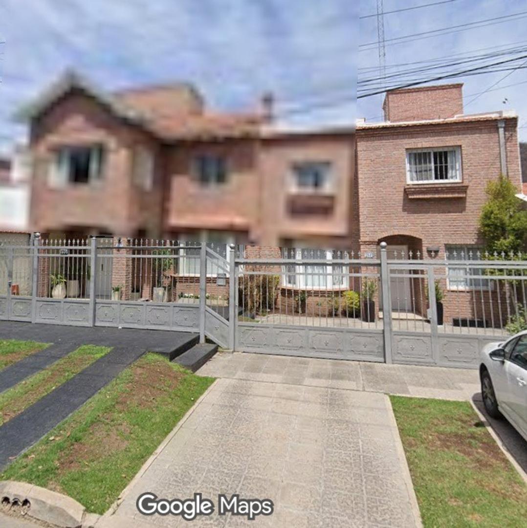 Foto de Exc casa 3 dor Vta gal/asad/gge/jard Los Olivos 170, imagen 2