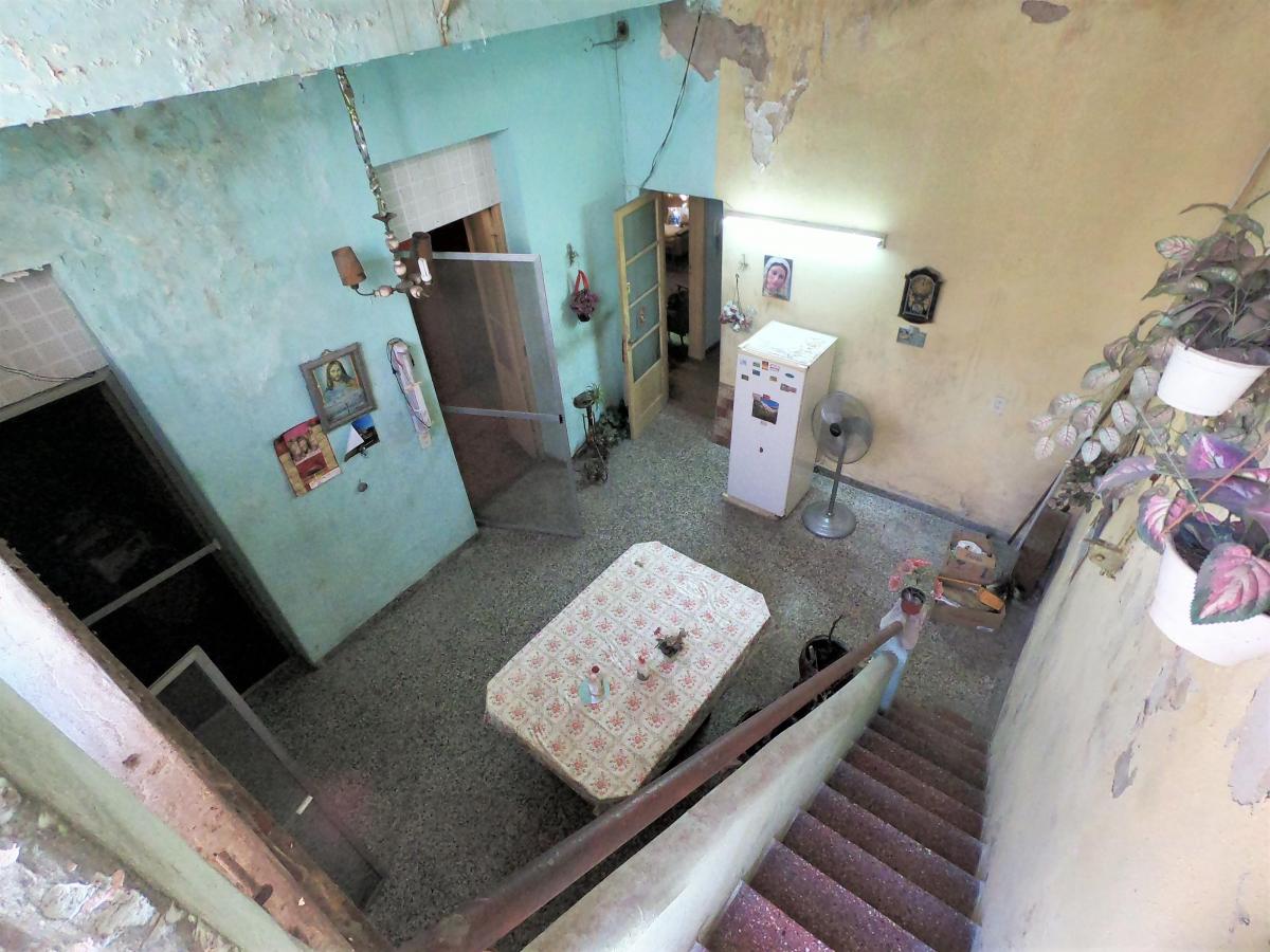 Casa 4 Ambientes. en Lote Propio Para Construir o Refaccionar. 5
