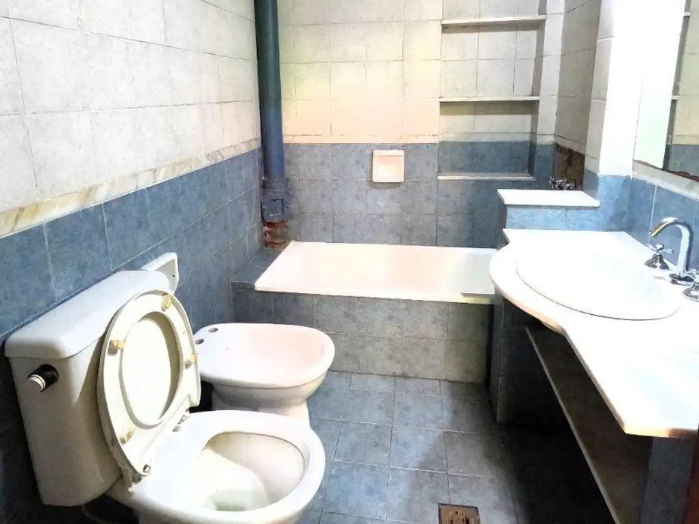 PH de 4 Amb 145 m² con Patio, Cochera, Posib Local, 3 Dorm, 2 Baños. 3