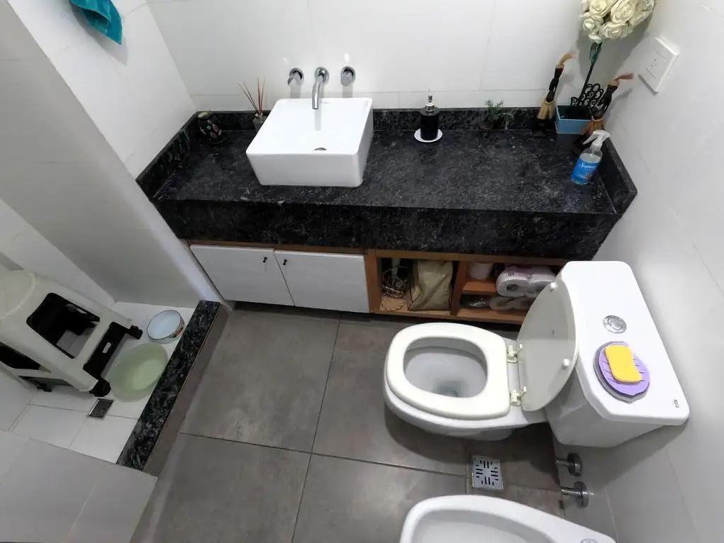 Depto 3 Amb de 65 m² Al Frente con Balcon, Baulera y Cochera Fija Desc. 1