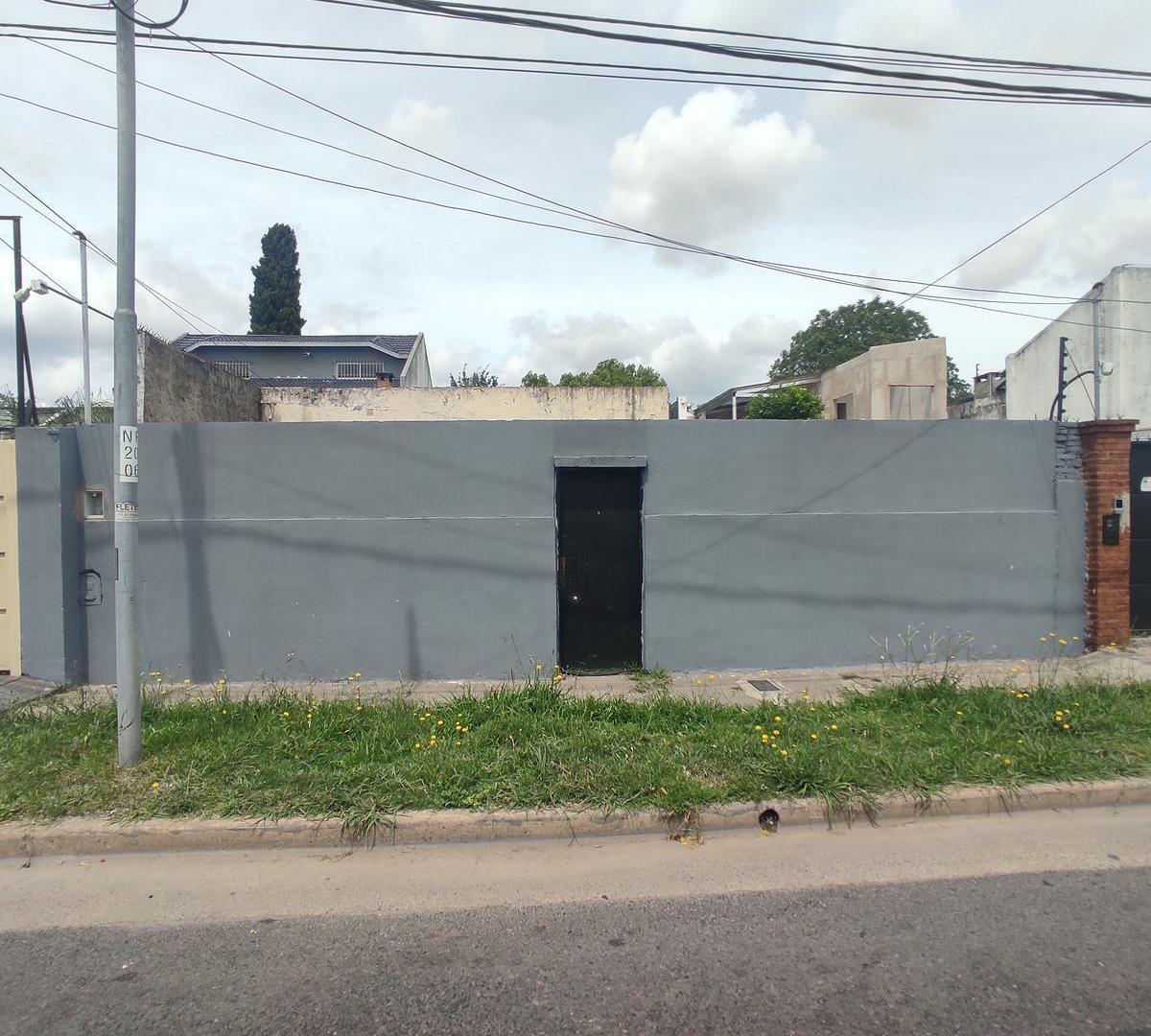 Foto de Terreno.321 m2. Valentin Vergara al 100.Boulogne.Zona Comercial, imagen 3