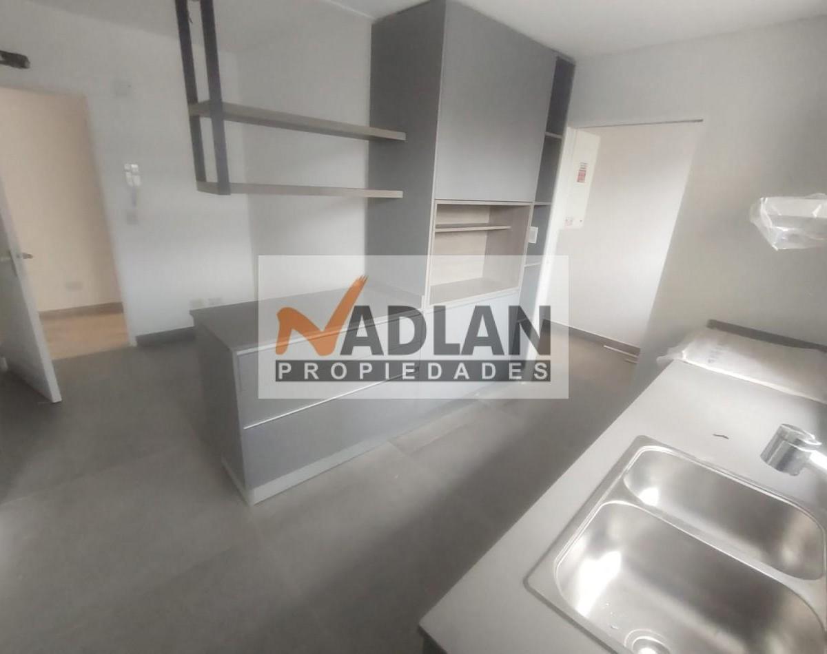 Flores Venta Estrenar 4 Ambientes con depend al Frente Cochera fija Amenities y seg 24hs - Zona Resi