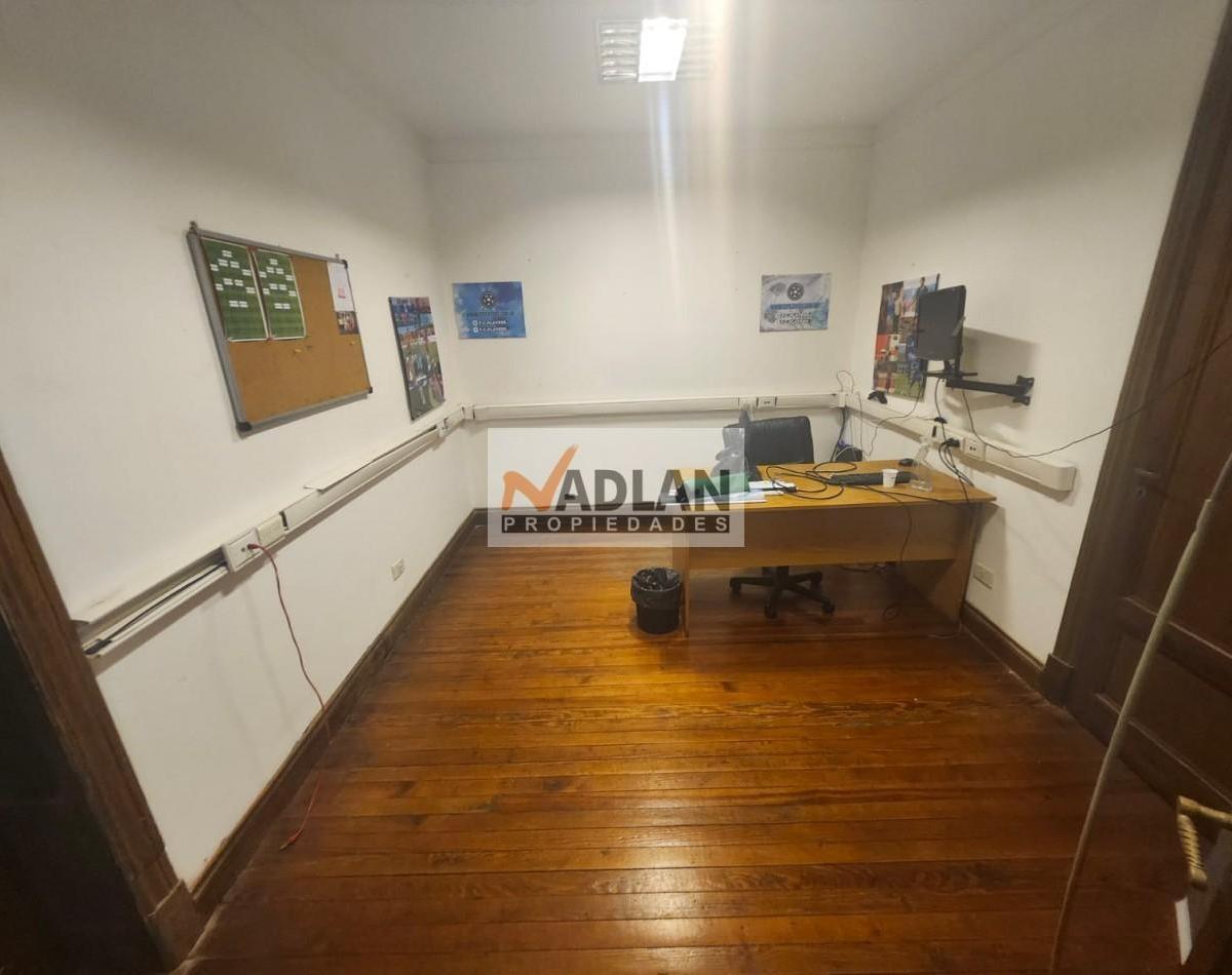 Edificio 3 Plantas en Alquiler Sin Expensas Zona Htal Clinicas + 15 Oficinas y Espacios de Trabajo 4