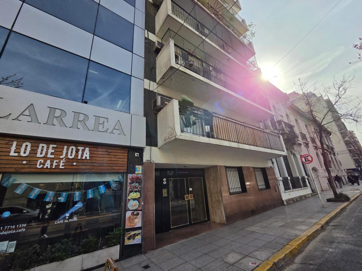 Barrio Norte - Venta de departamento piso entero de 4 ambientes con dependencia al frente apto credi