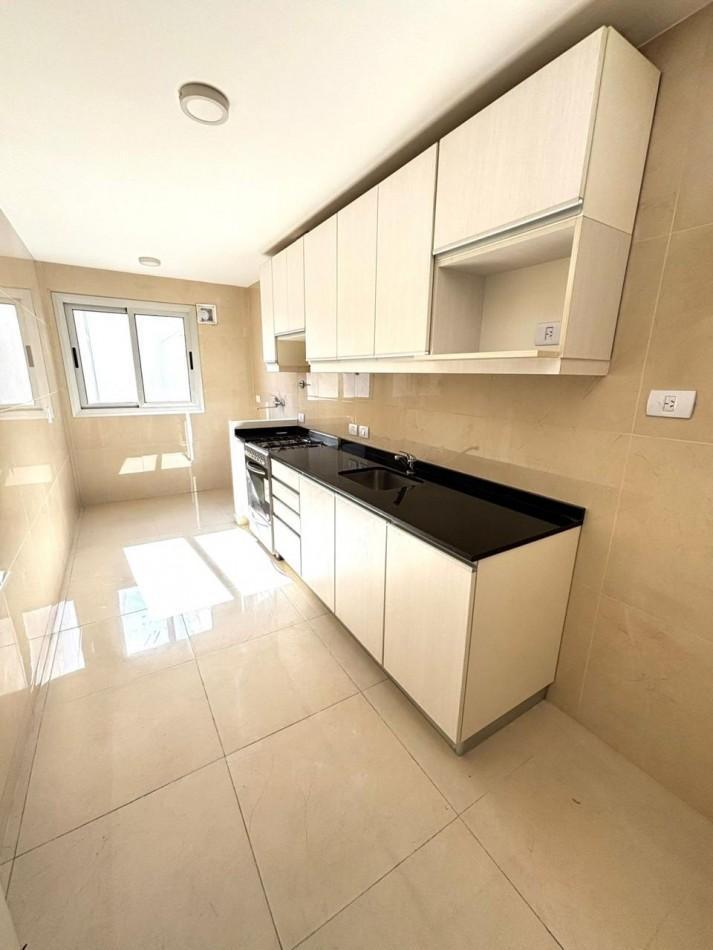 Foto de Palermo Venta 2 Ambientes nuevo con balcon terraza al frente cocina separada 2 baños y amenities, imagen 3