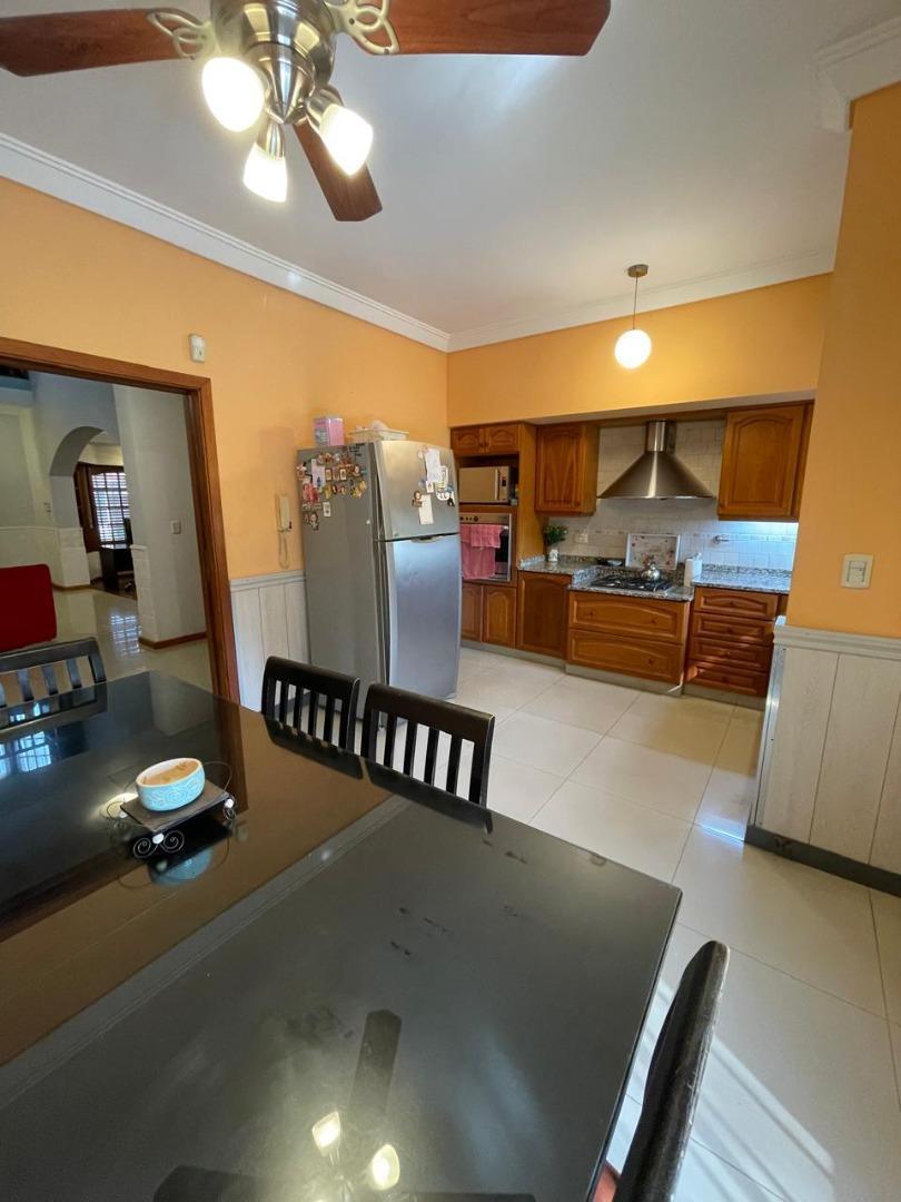 Venta Casa en Hurlingham 4