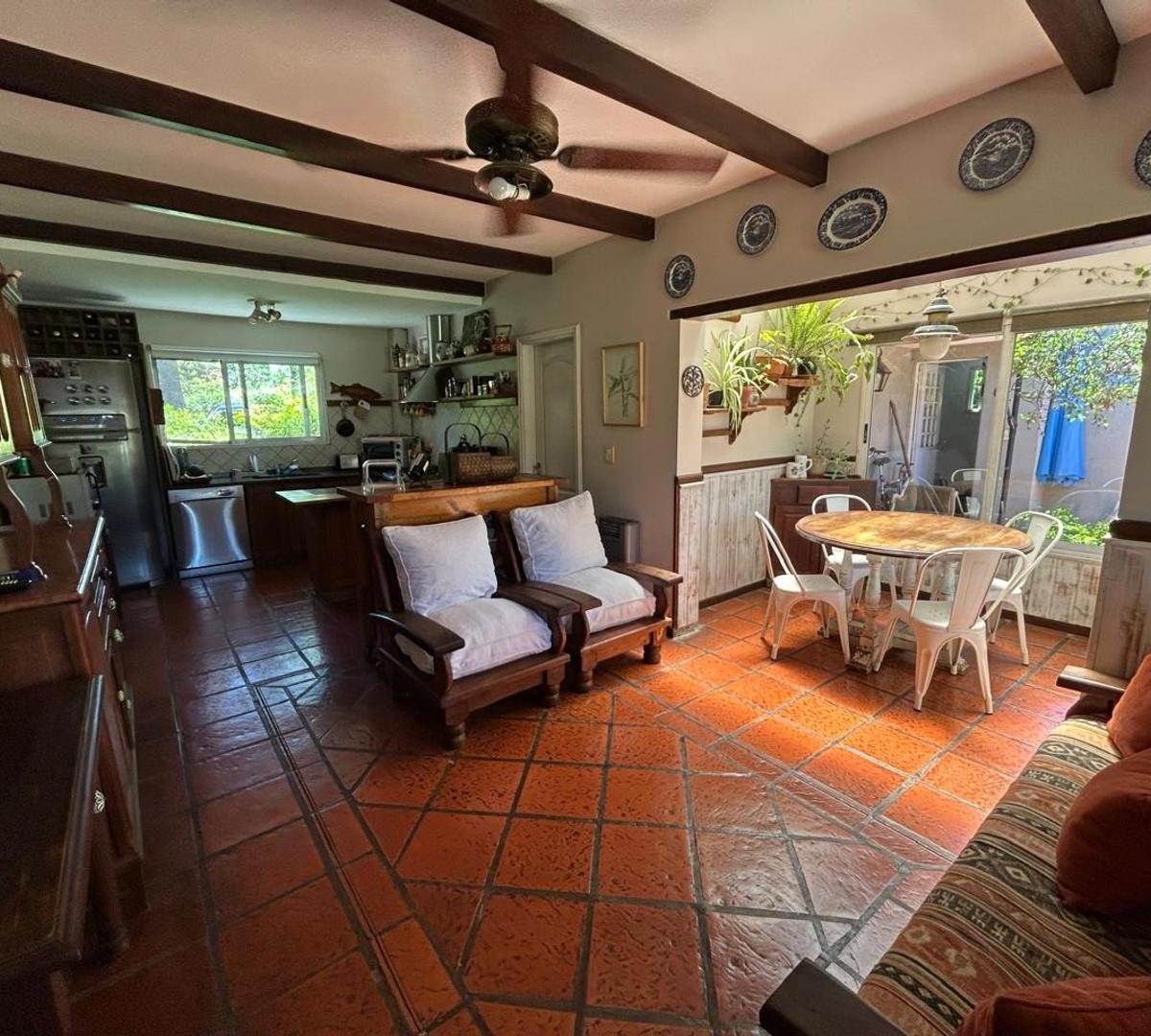 Venta Casa en B Cdo El Lago 1