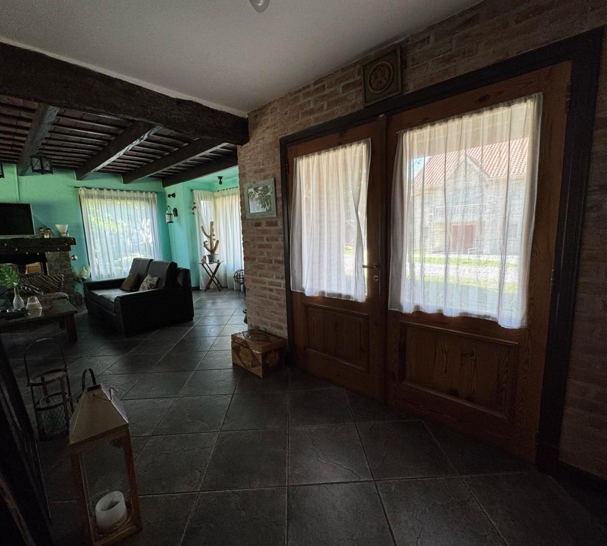 Venta Casa en Barrio Las Palmas, Muñiz 5