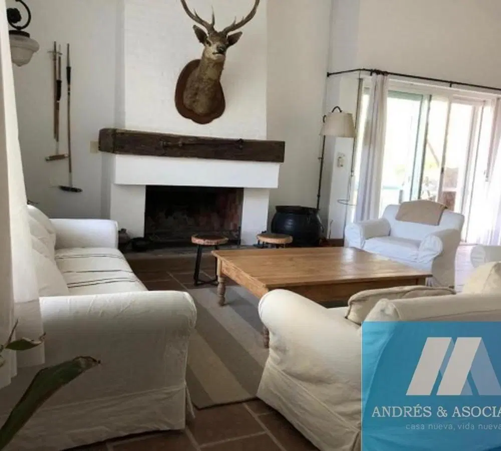 Venta casa B° La Asuncion, Lujan 5