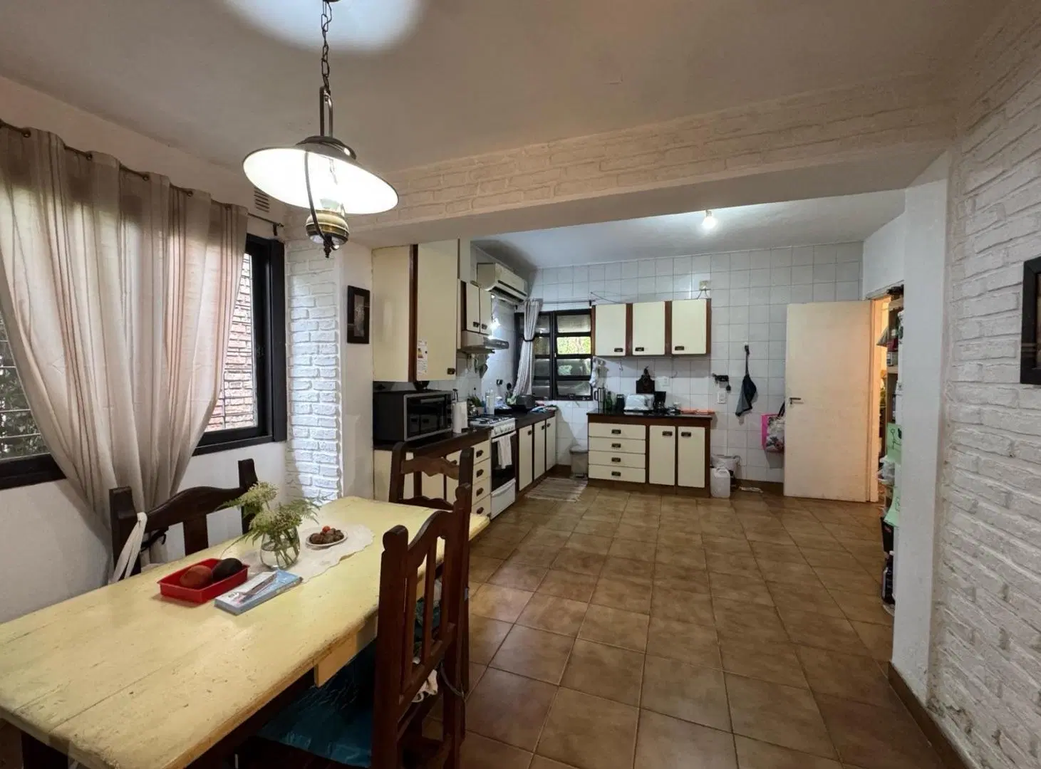 Venta casa en una planta en Bella Vista 2
