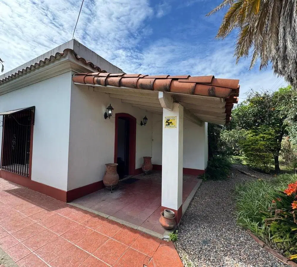 Venta casa en una planta Bella Vista 4