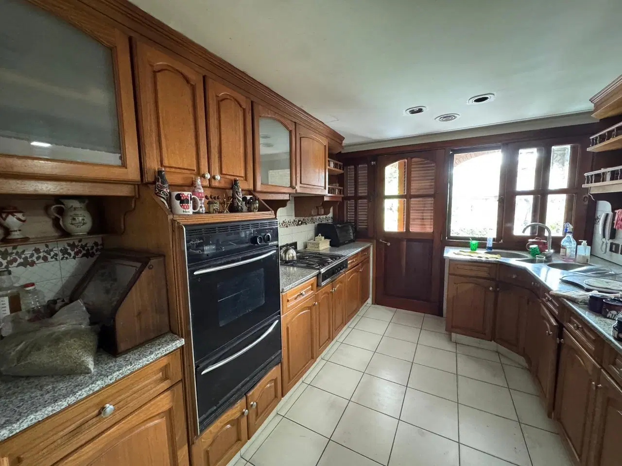 Venta excelente casa en Hurlingham 3