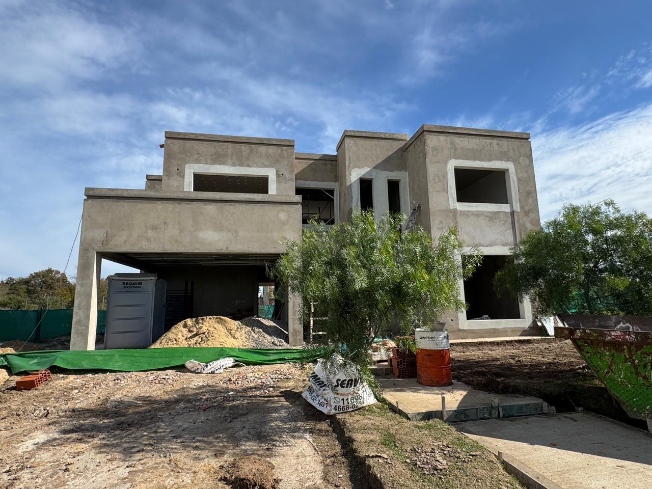Casa a estrenar en B°Cdo Village Joven, Bella Vista