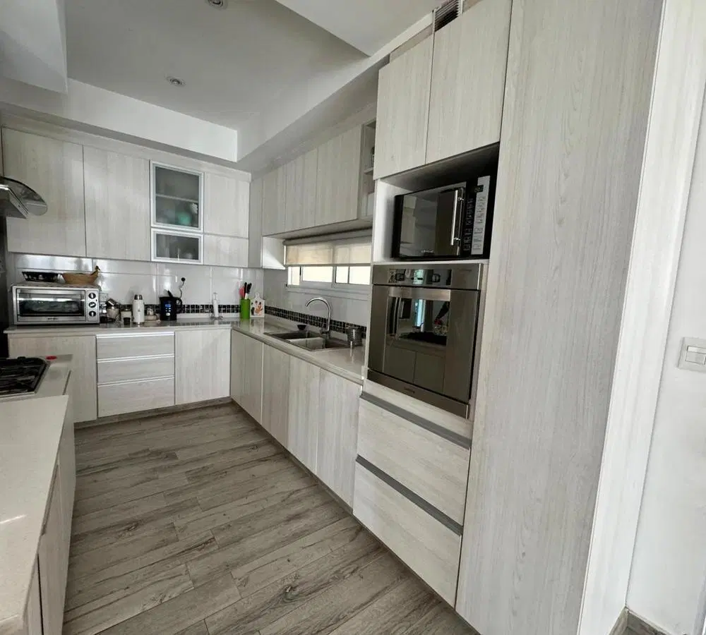 Venta muy linda casa BCdo Las Camelias 3