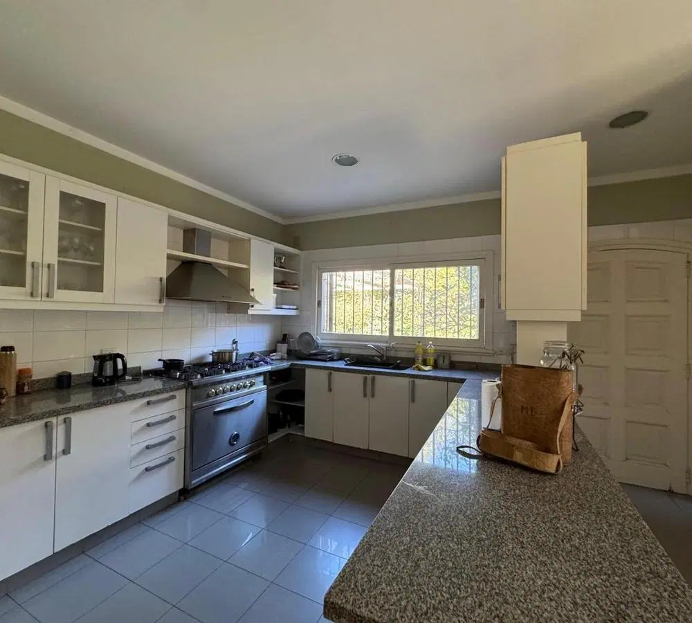 Venta casa 8 ambientes Barrio La Horqueta, San Isidro 5