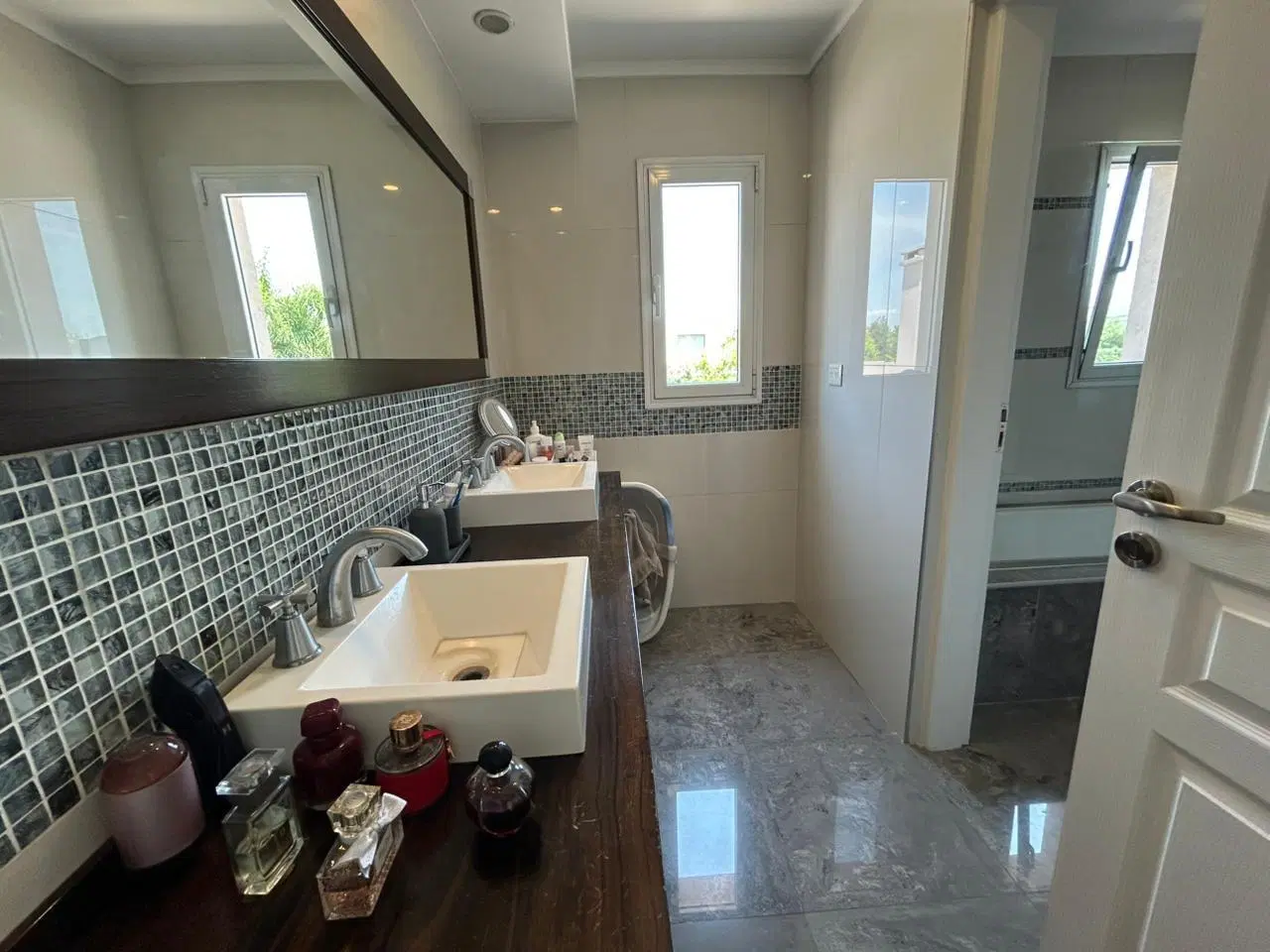 Alquiler excelente casa en B°Cdo Buenos Aires Village 5
