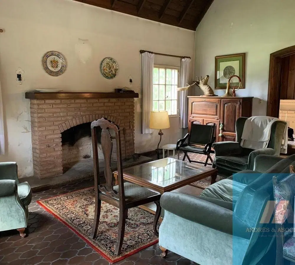 Venta casa OPORTUNIDAD PARA DESAROLLO, Bella Vista 1