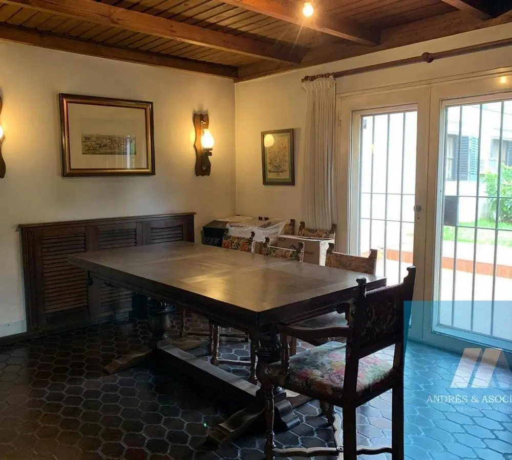 Venta casa OPORTUNIDAD PARA DESAROLLO, Bella Vista 3