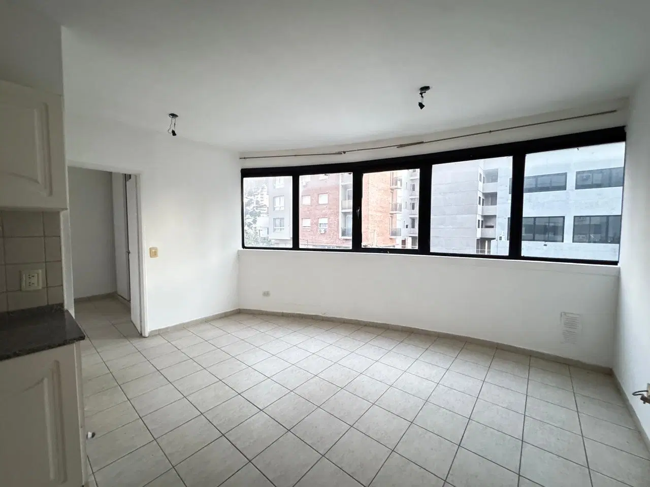 Departamento 2 ambientes, Ibiza 5, Muñiz 4