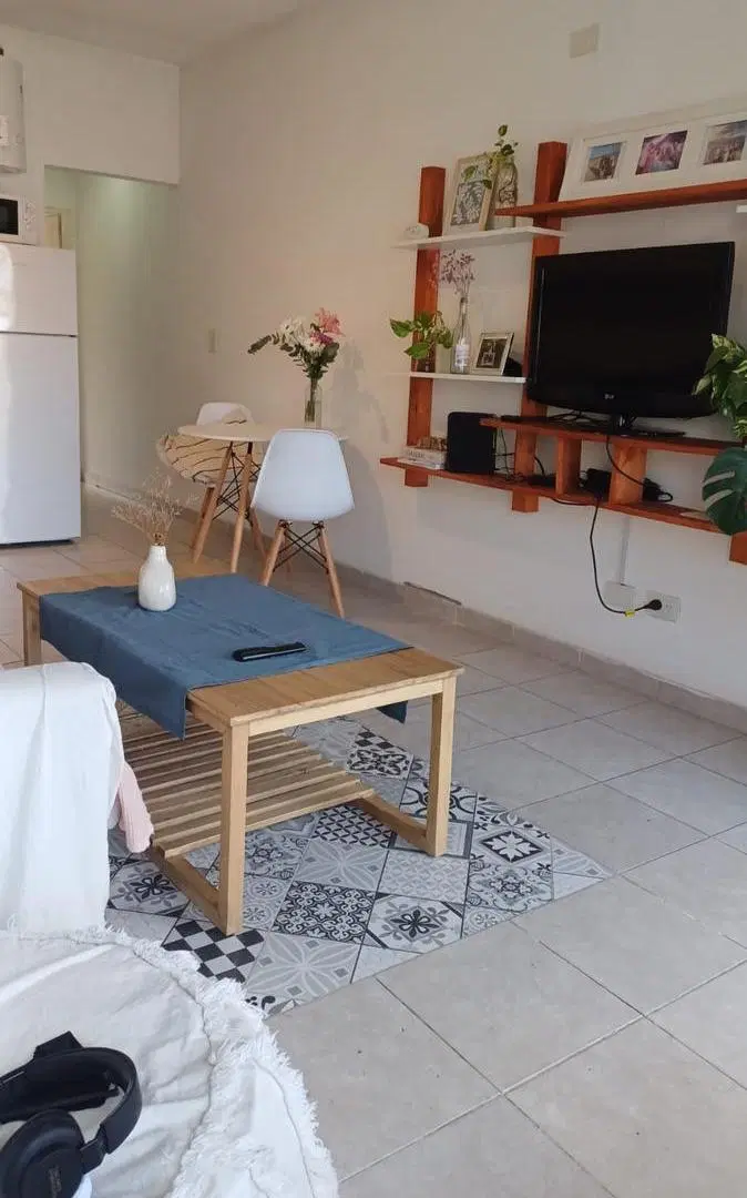 Departamento 2 ambientes en Complejo Los Almendros, Bella Vista 5