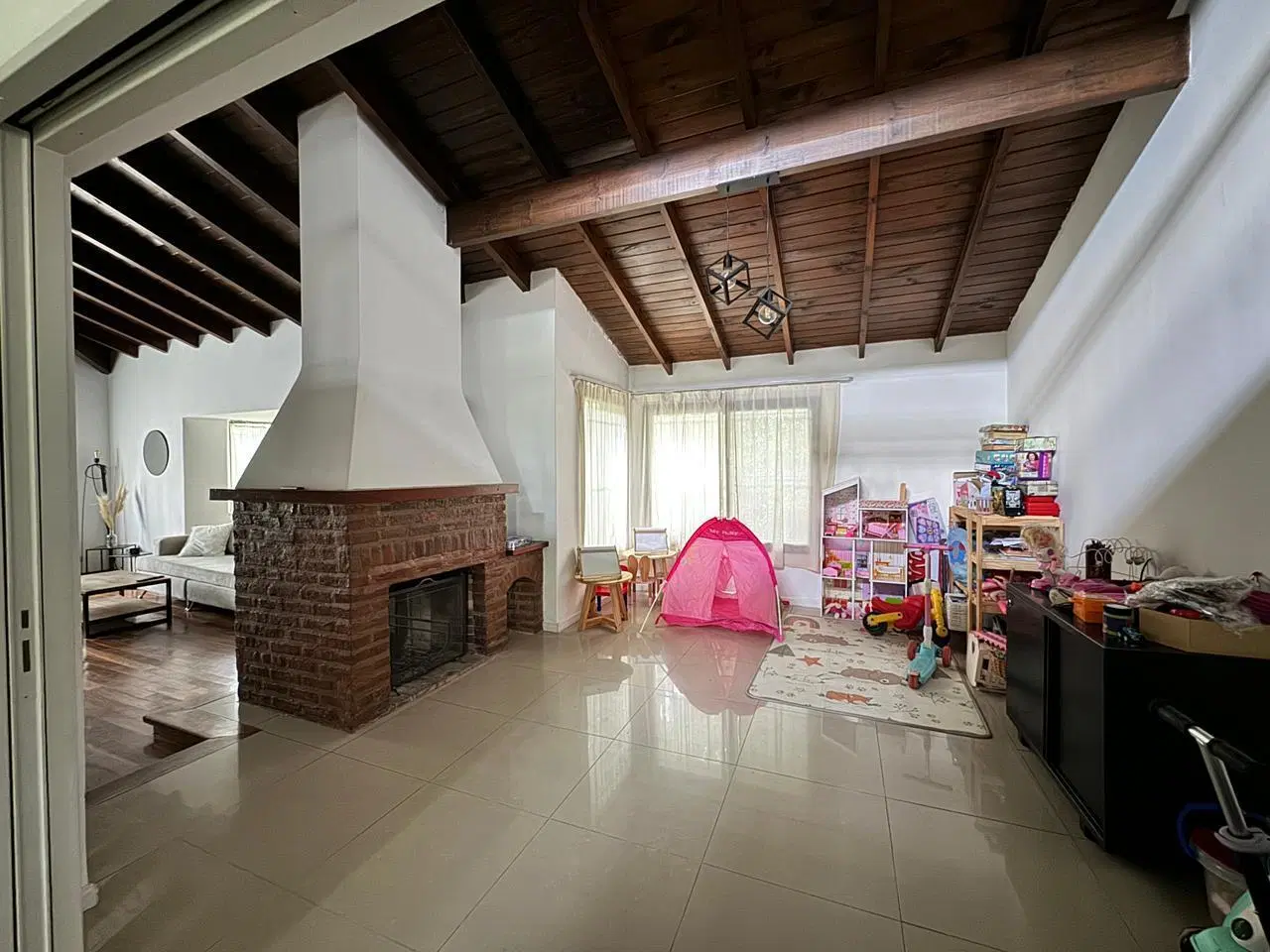 Muy linda casa en Bella Vista 3