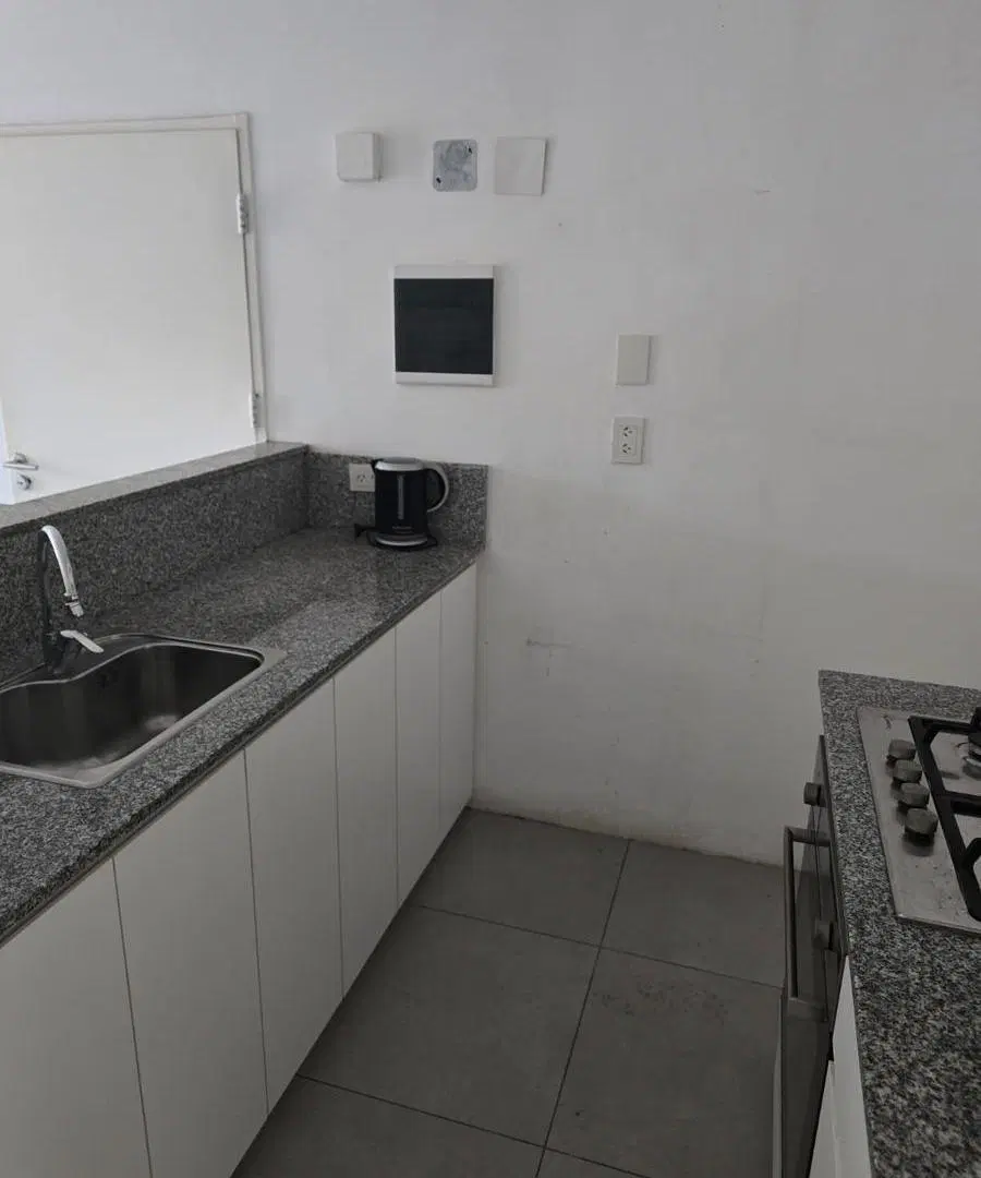 Departamento 2 ambientes en primer piso, Victoria 2
