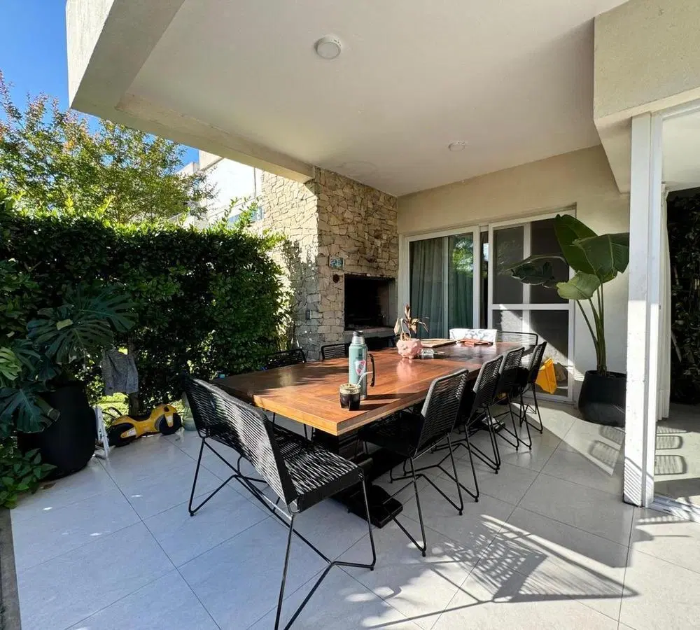 Venta Departamento 2 ambientes PB en Country BsAs Village 3