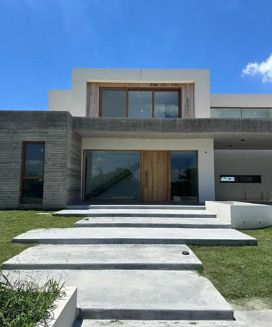 Excelente casa en B°Cdo El Milord, Pilará 3