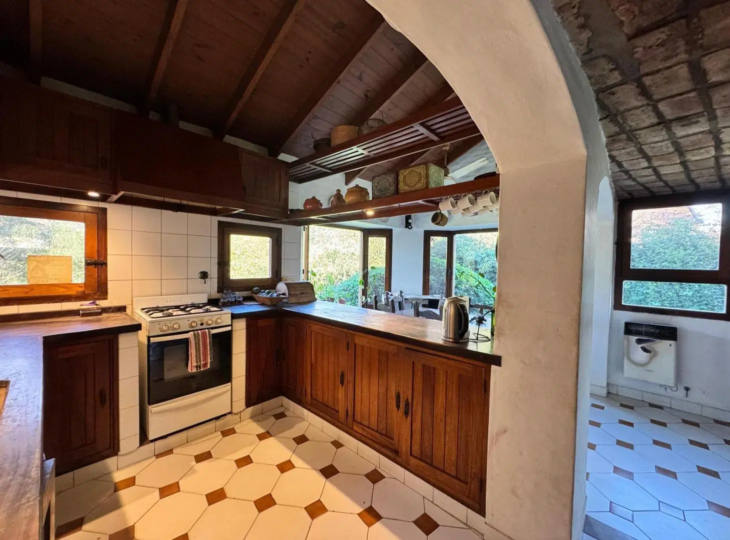 Muy linda casa en excelente ubicación en Bella Vista 3