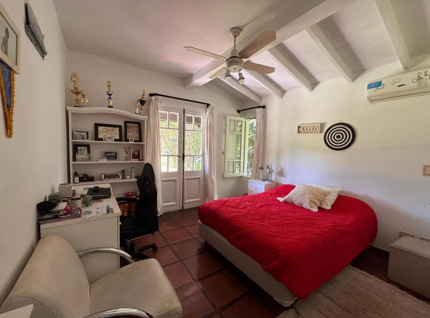 Muy linda casa en B°cdo El Lago, Bella Vista 5