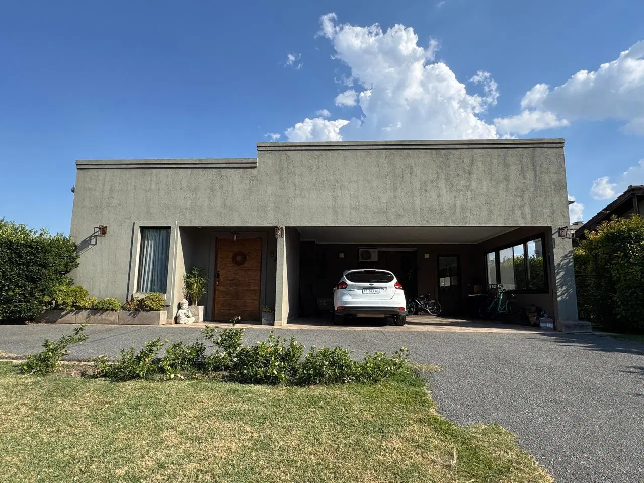 Venta casa en una planta B°Cdo Bella Vista Chico 3