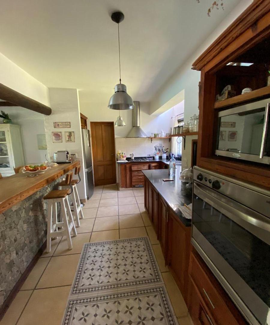 Foto de Muy linda casa en alquiler en Bella Vista, imagen 3