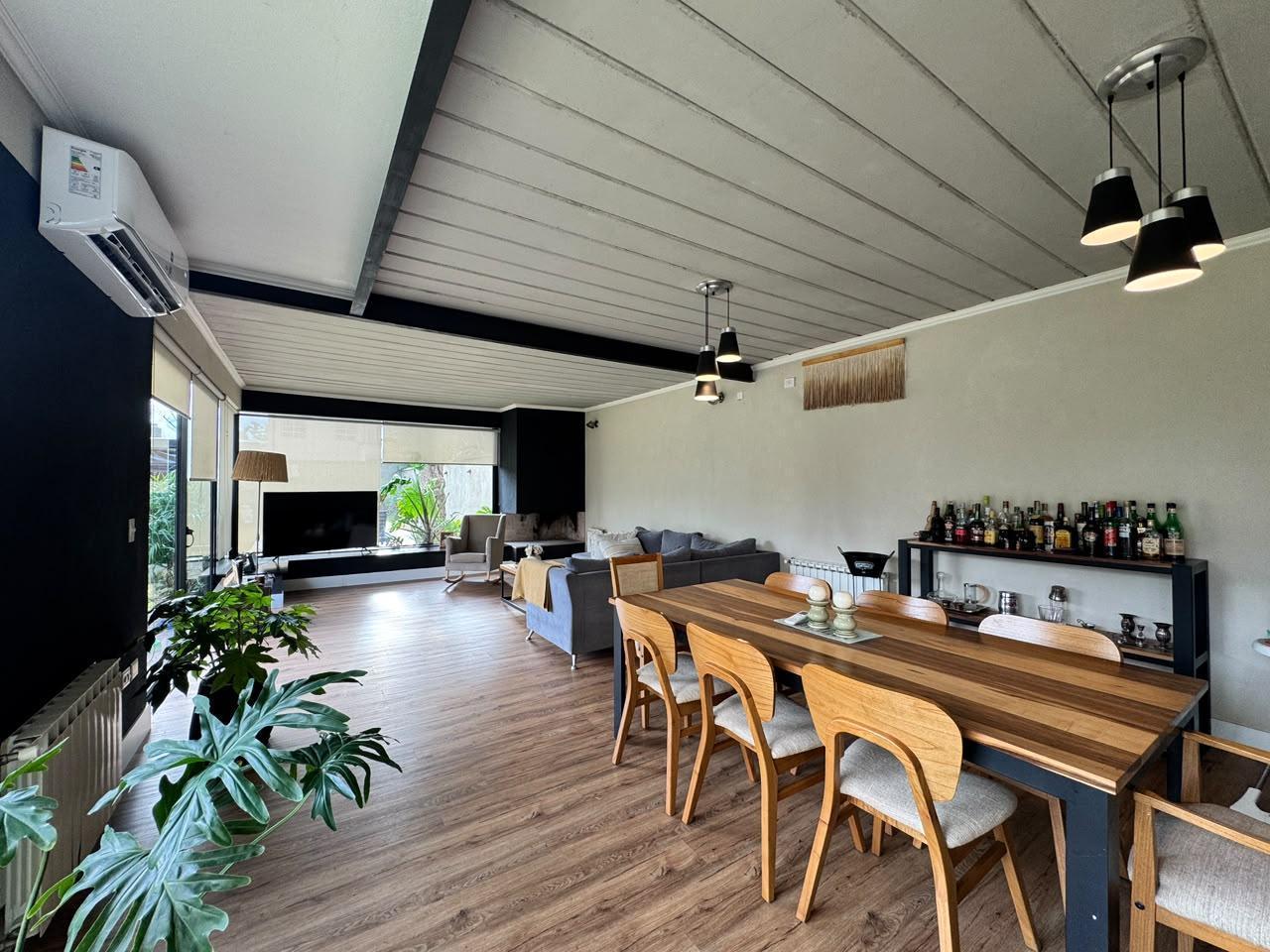Foto de Casa en Barrio con portón en Bella Vista, imagen 1