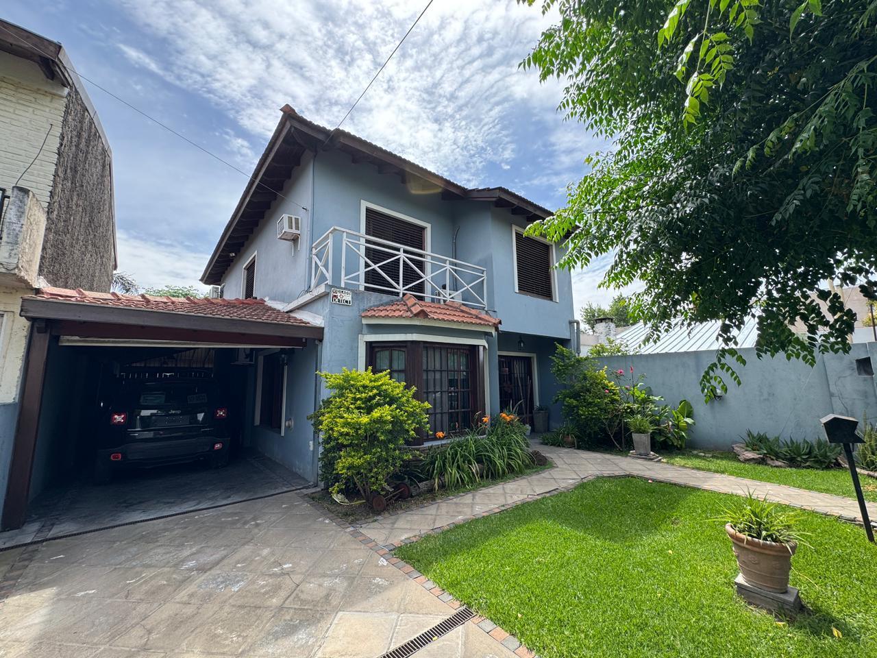 Foto de Muy linda casa en Hurlingham, imagen 2