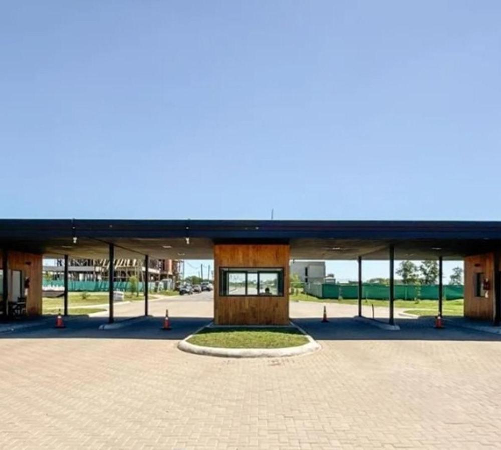 Foto de VENTA Lote B° Cdo Village Plaza, Bella Vista, imagen 3