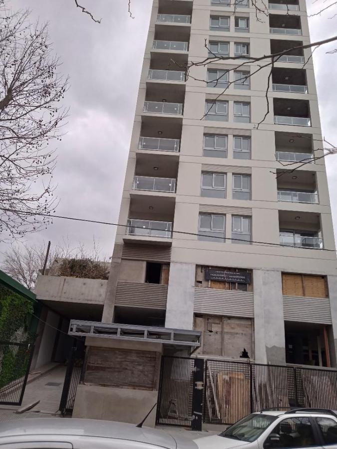 Foto de DEPTO 2 AMBIENTES EN TIGRE-EDIF.CARDON II A ESTRENAR-COCHERA, imagen 2