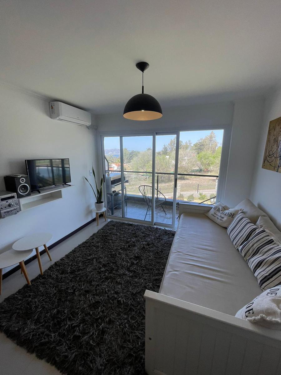Venta Departamento - 2 Dorm. - Complejo Veneto Village - Parque Siquiman 2
